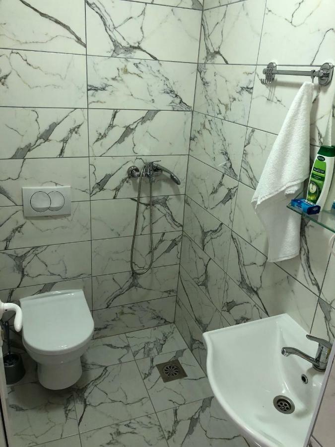 Kubi Hotel Sztruga Kültér fotó